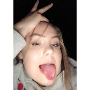 Meet your Posher, Harmony